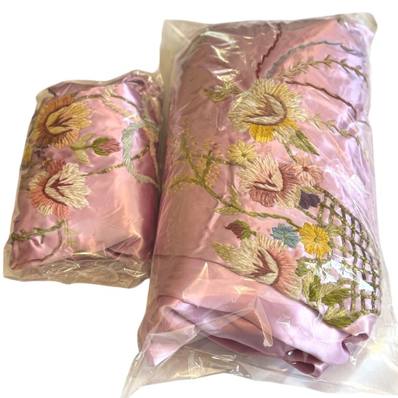 RARE ANTIQUE textile 1900 Edwardian society silk bedspread embroidery gilt ART - Picture 2 of 16